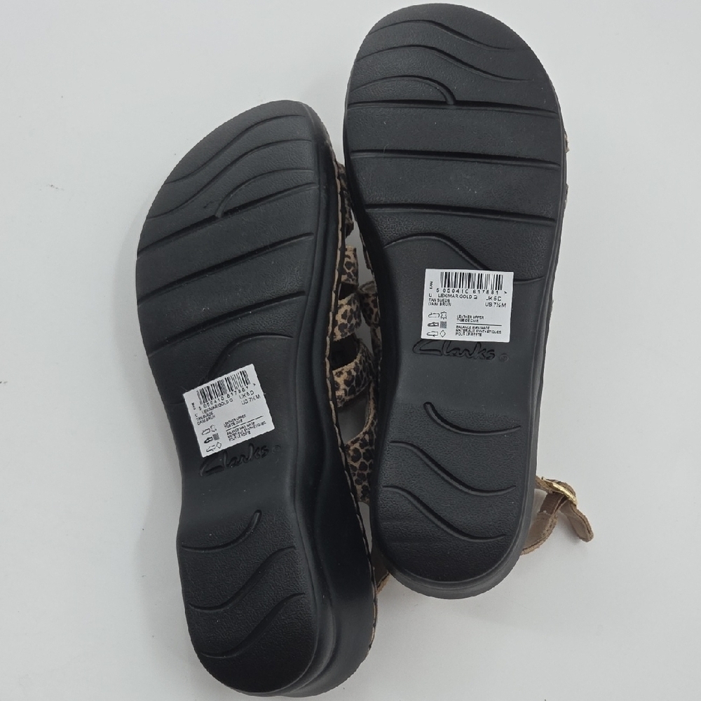 Clarks Cheetah Pattern Sandals NEW - Picture 10 of 16